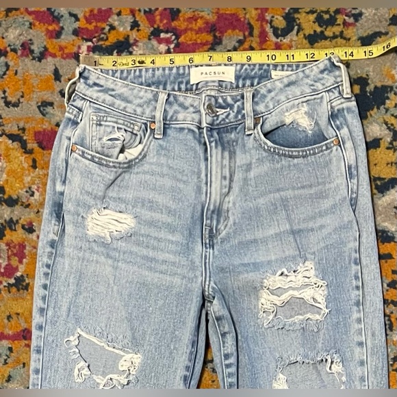 Pacsun Mom Jean Distressed 🥳 - Picture 4 of 6